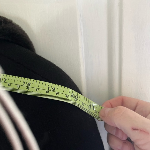 Perry Ellis full length wool coat - Picture 14 of 16